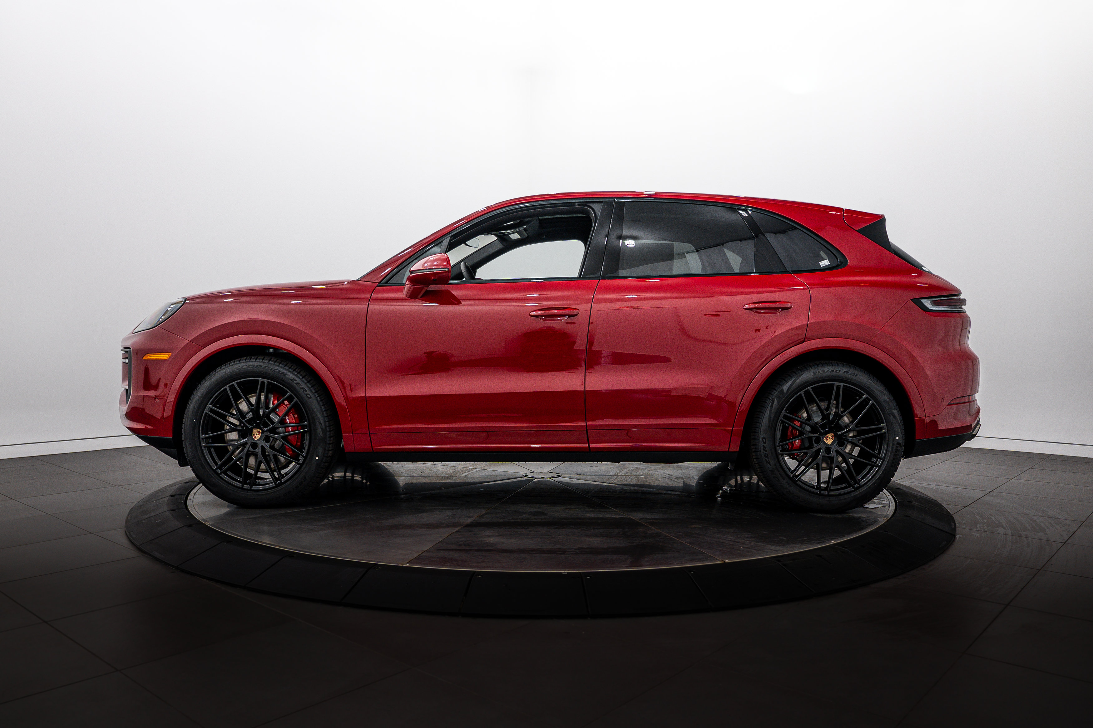 New 2026 Porsche Cayenne S AWD/4WD image 2