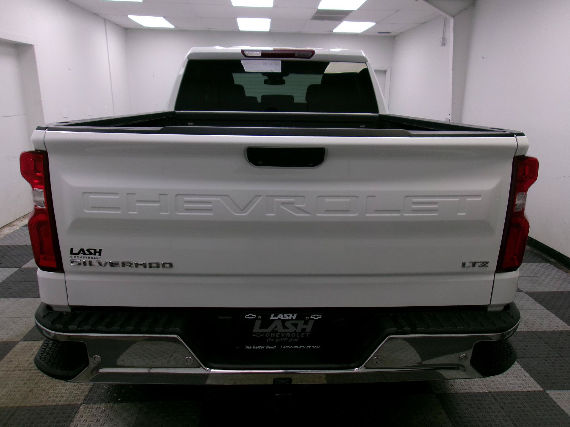 Used 2023 Chevrolet Silverado 1500 LTZ w/ Max Trailering Package AWD/4WD image 12