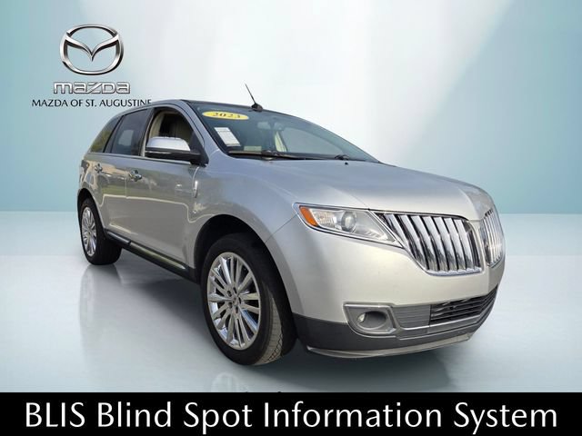 Used 2013 Lincoln MKX FWD image 17