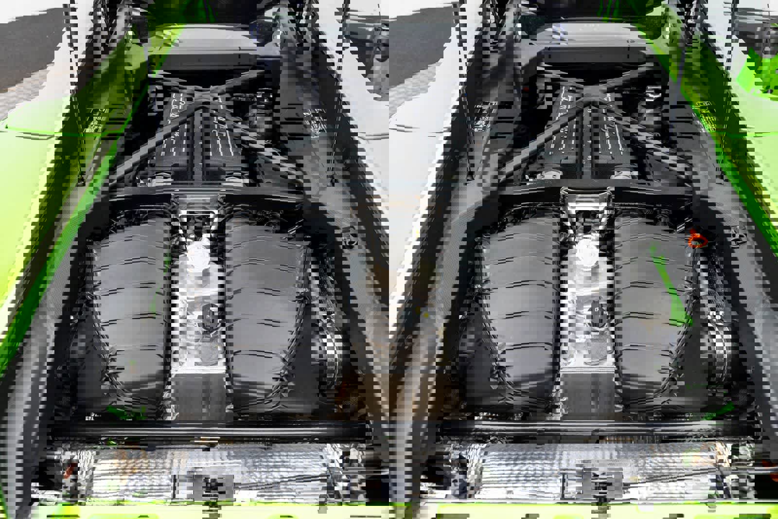 Used 2024 Lamborghini Huracan Tecnica image 9