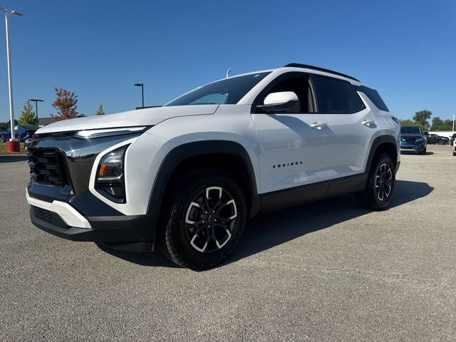 Used 2025 Chevrolet Equinox ACTIV w/ Convenience Package III FWD image 2