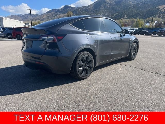 Used 2025 Tesla Model Y Long Range RWD image 3