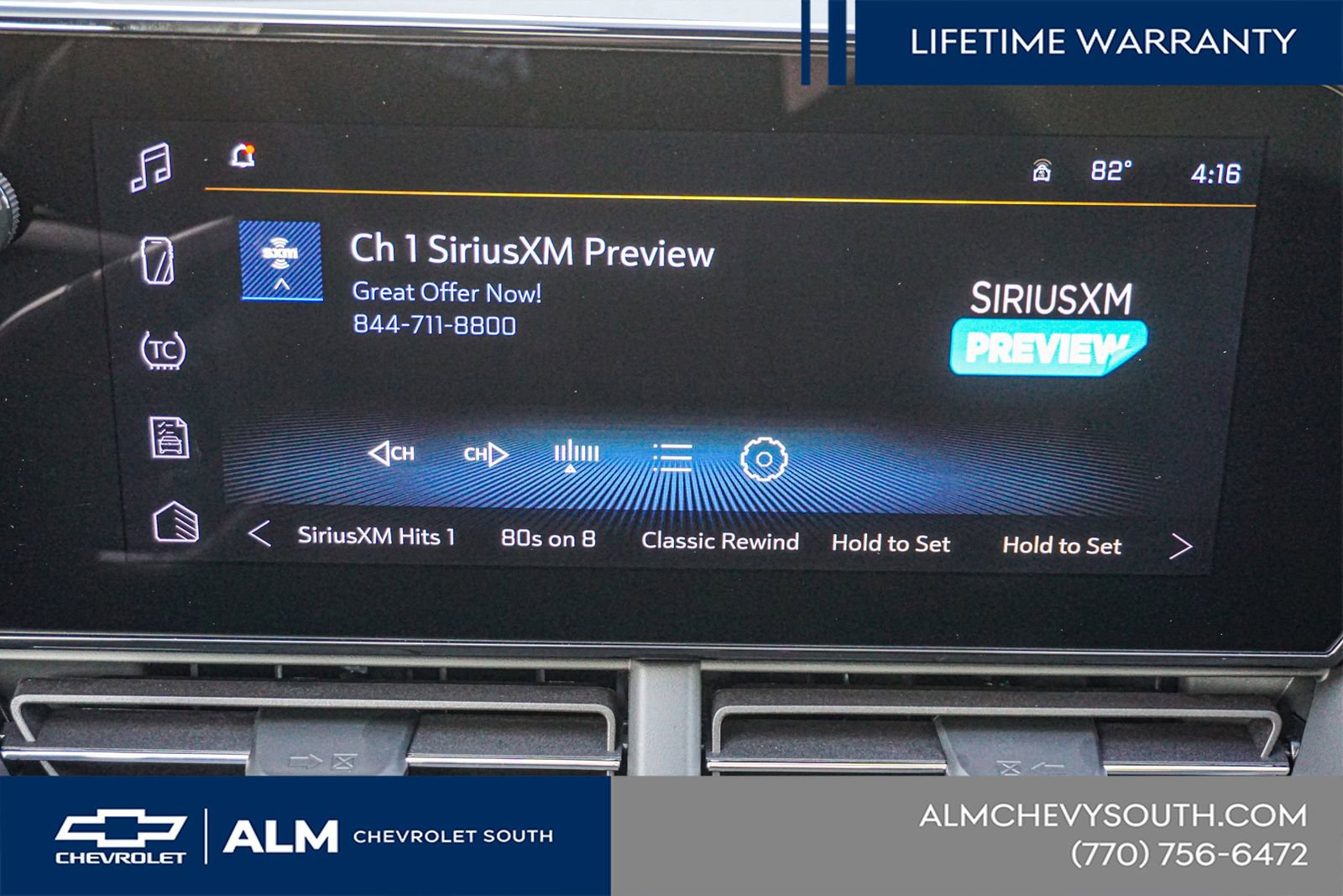 New 2026 Chevrolet Trax RS w/ Sunroof Package image 40