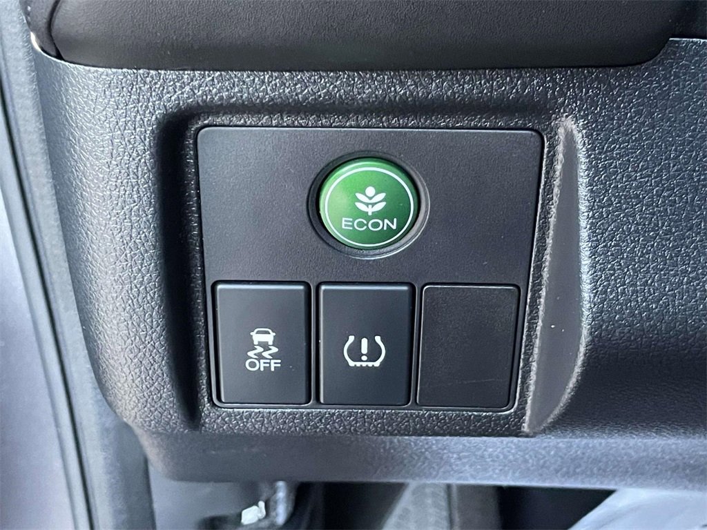 Used 2022 Honda HR-V LX image 17