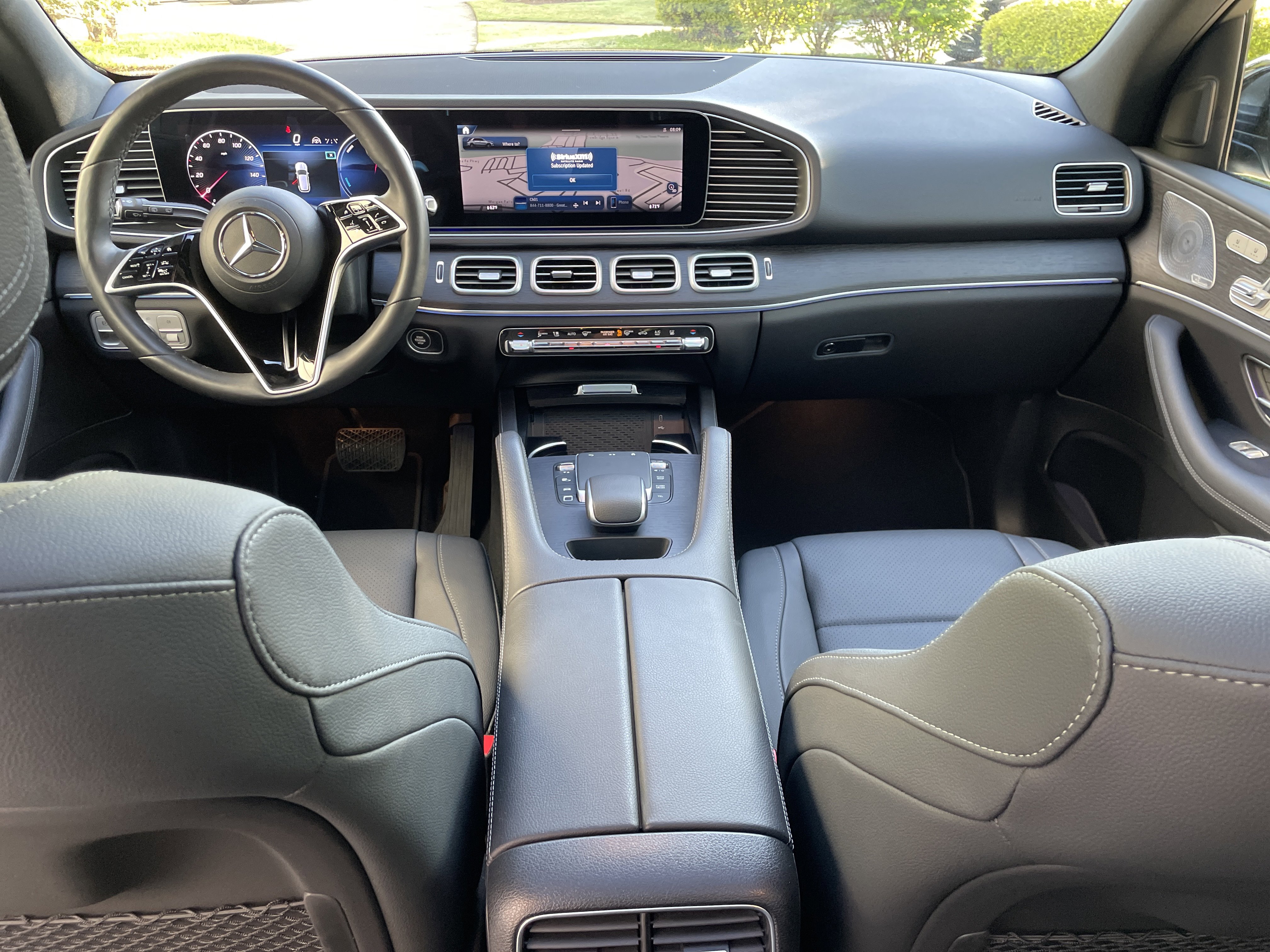 Certified 2025 Mercedes-Benz GLE 450e 4MATIC image 24