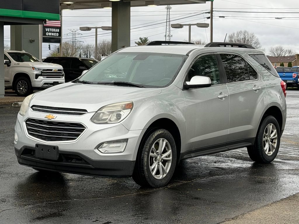 Used 2017 Chevrolet Equinox LT w/ Convenience Package FWD image 4