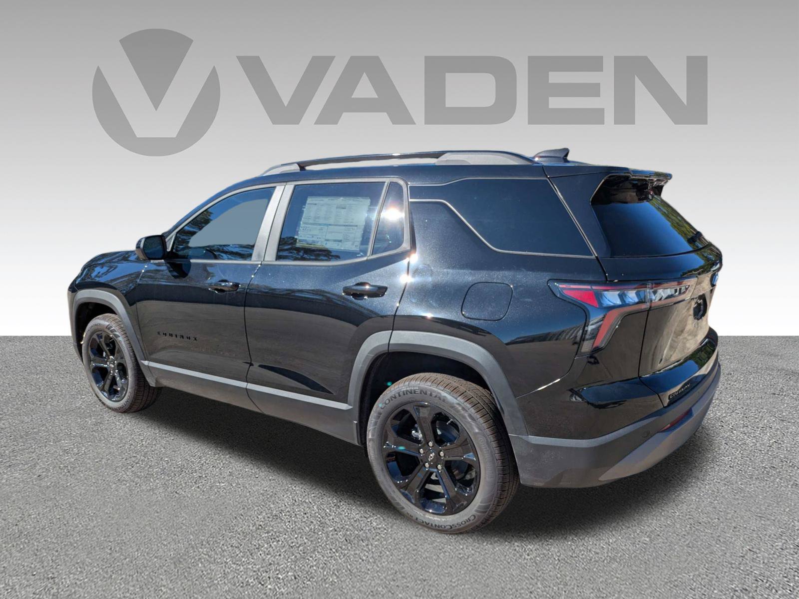 New 2027 Chevrolet Equinox LT w/ Convenience Package II FWD image 28