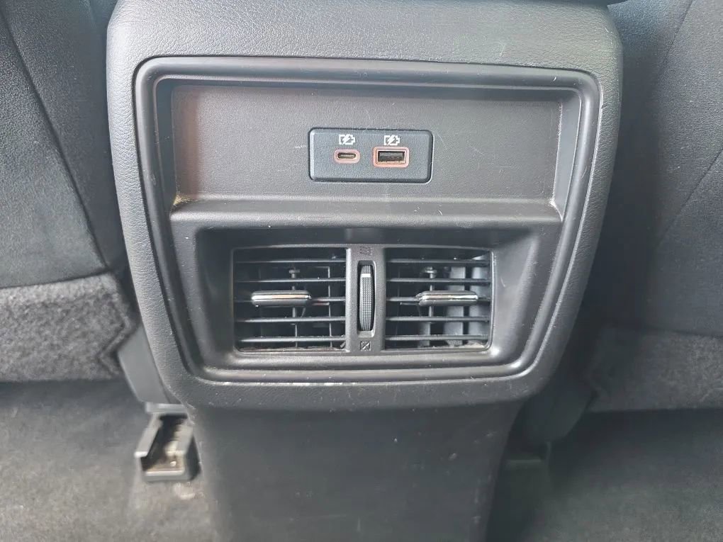 Used 2019 Nissan Murano S image 34