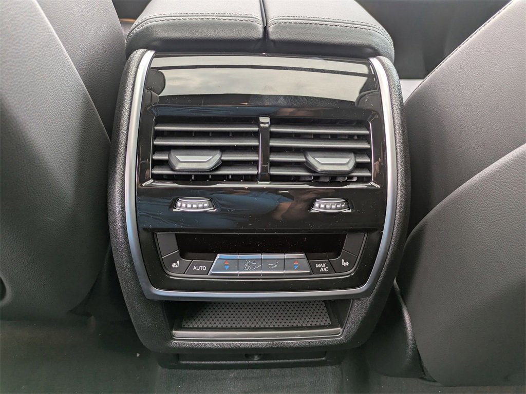 New 2026 BMW X6 xDrive40i image 31