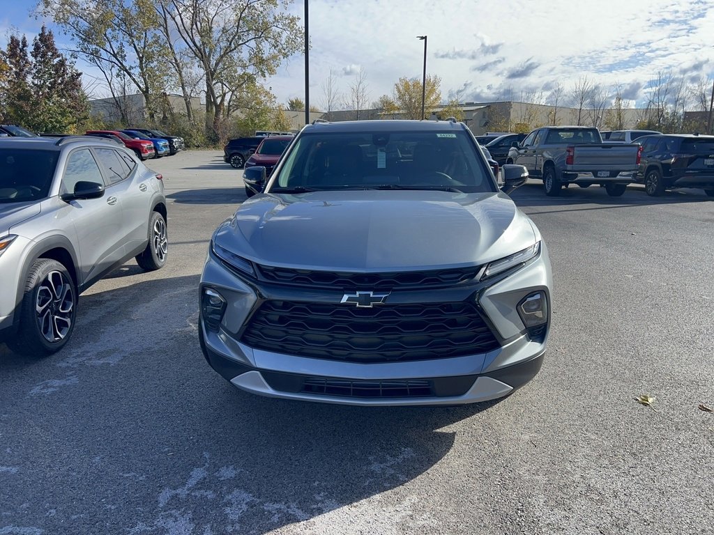 New 2026 Chevrolet Blazer LT w/ Midnight/Sport Edition image 2