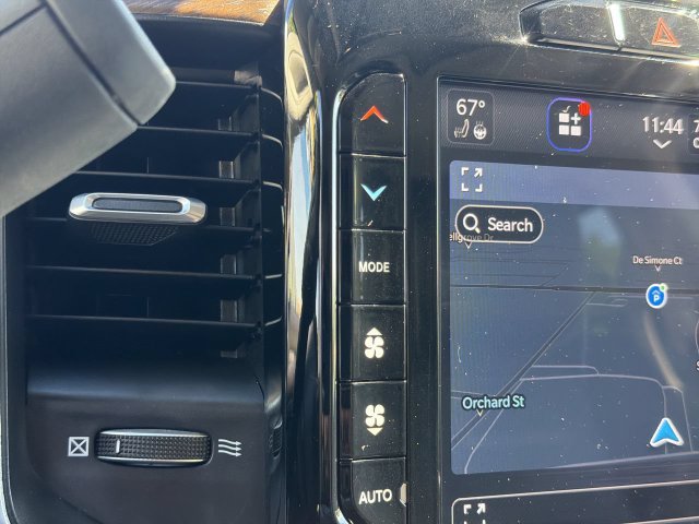 Used 2024 RAM 3500 Laramie AWD/4WD image 21