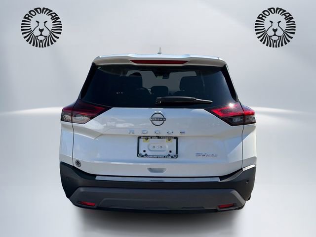 Used 2023 Nissan Rogue SV image 6