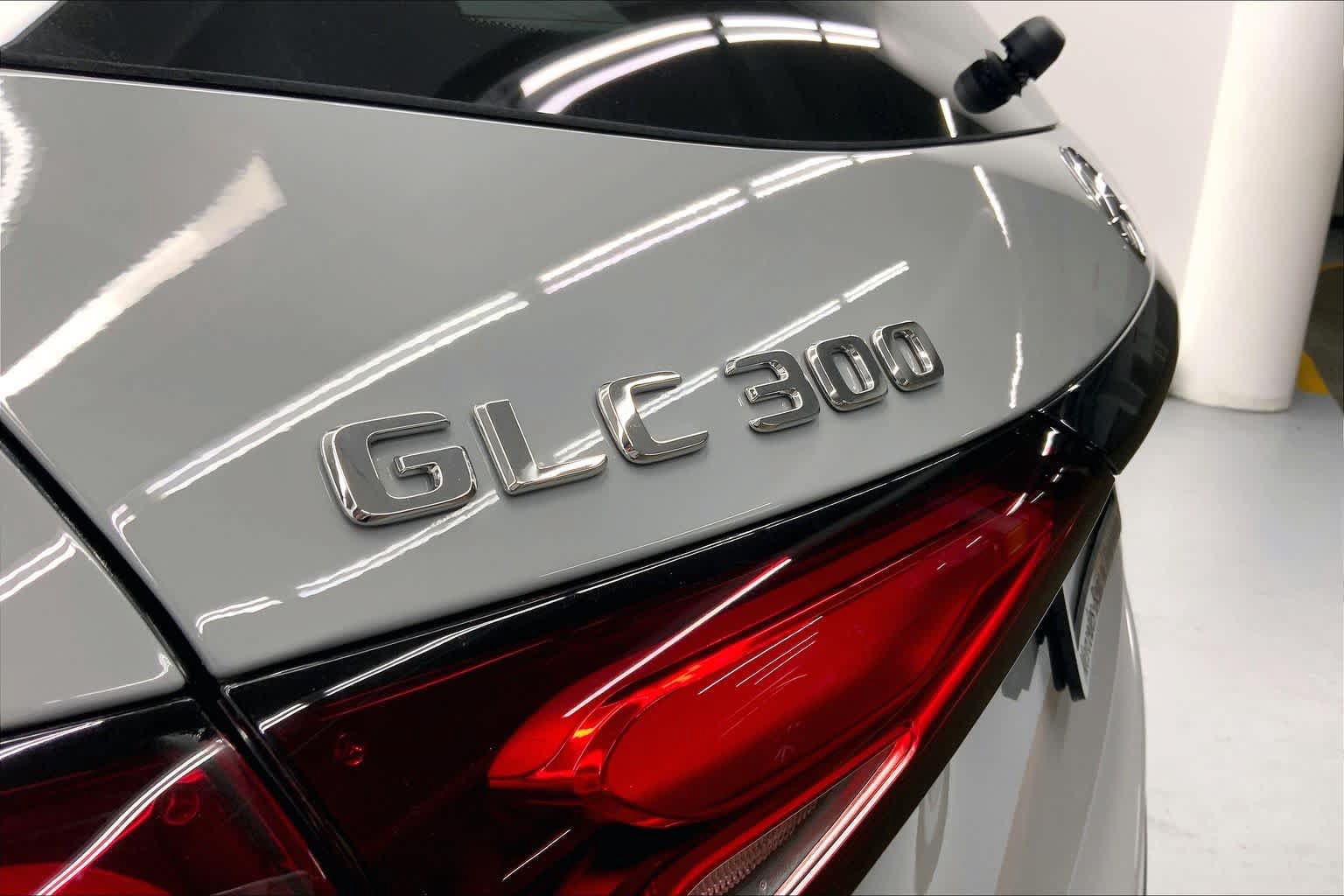 Used 2026 Mercedes-Benz GLC 300 image 14