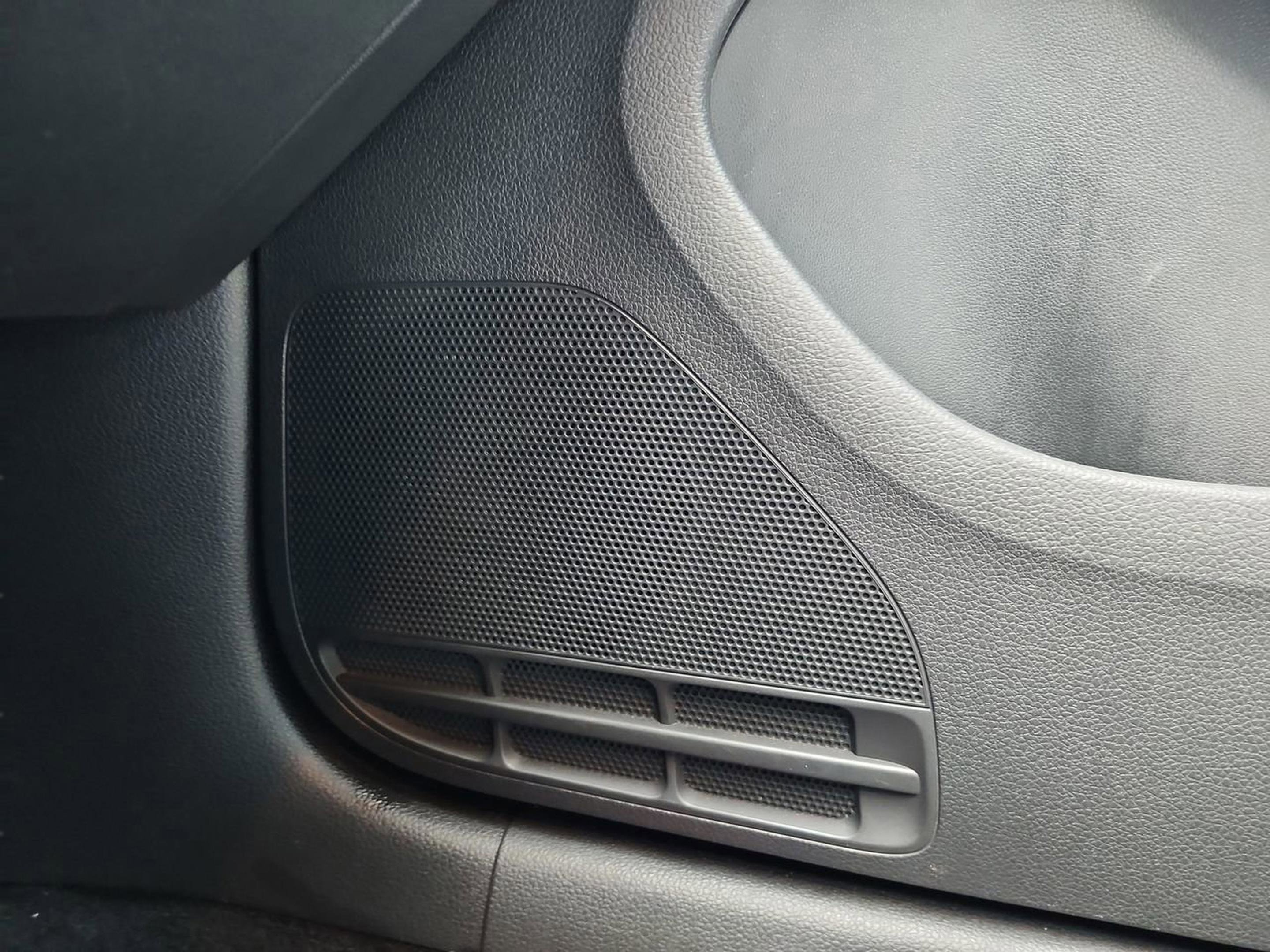 Used 2012 Volkswagen Jetta GLI image 27