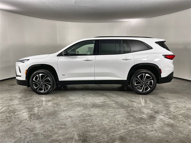 Certified 2025 Buick Enclave Sport Touring image 5