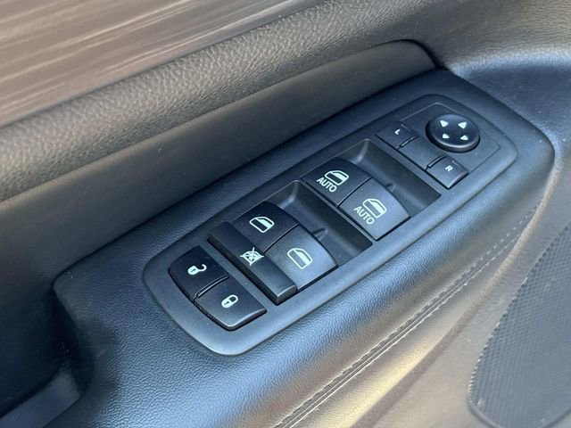 Used 2020 Jeep Grand Cherokee Altitude image 26