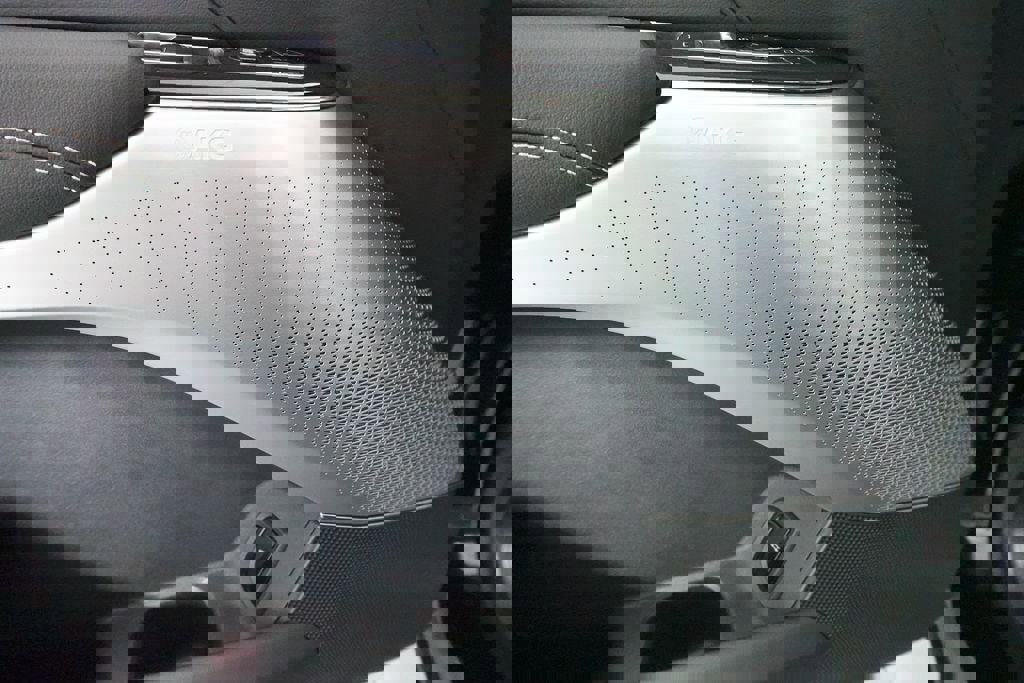 Used 2024 Cadillac Lyriq Luxury image 23