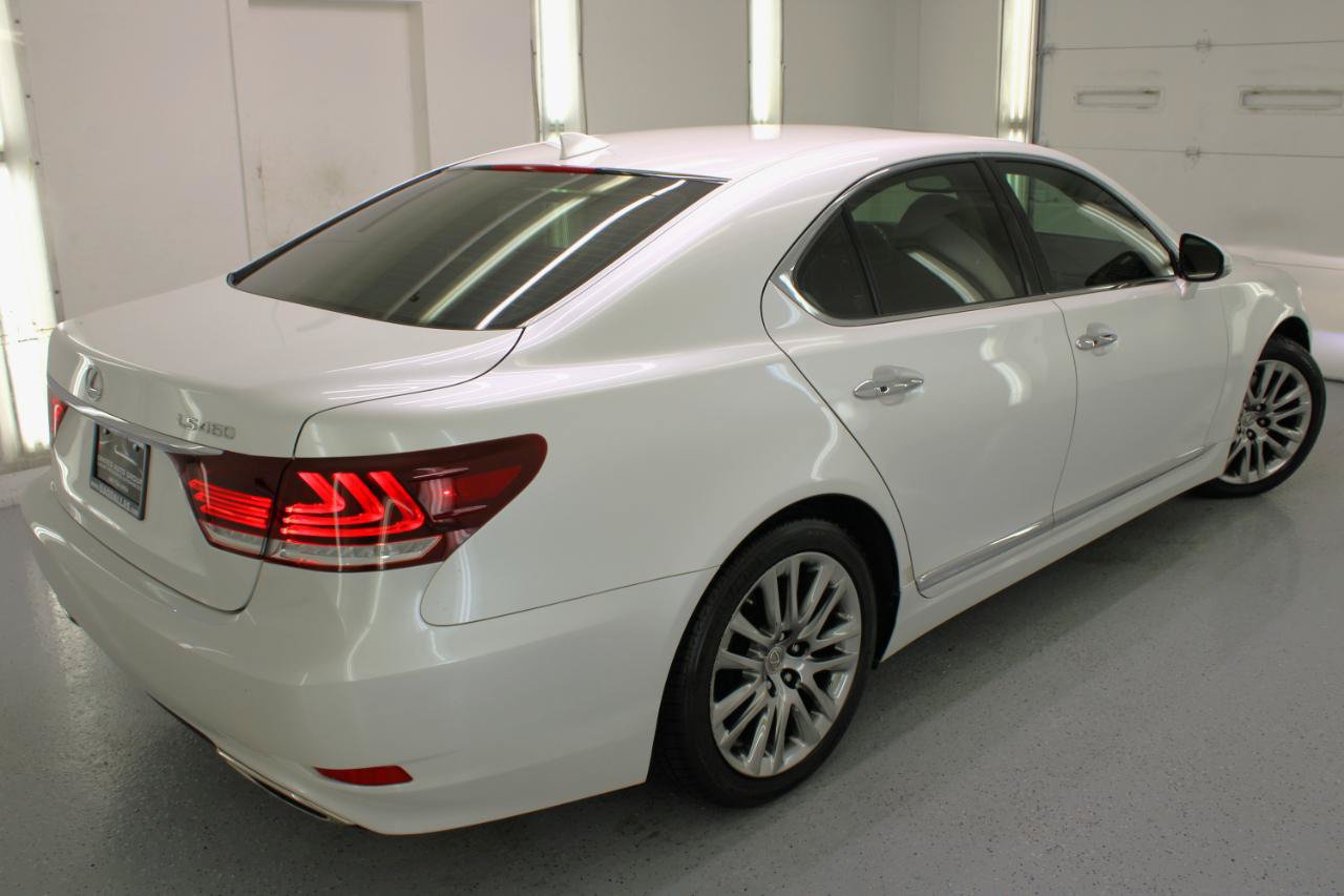 Used 2017 Lexus LS 460 w/ Comfort Package RWD image 30