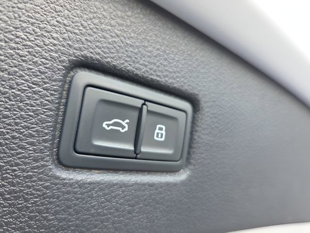 Used 2020 Audi Q7 3.0T Premium Plus w/ Premium Plus Package image 19