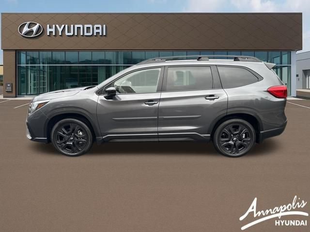 Used 2025 Subaru Ascent Bronze Edition image 2