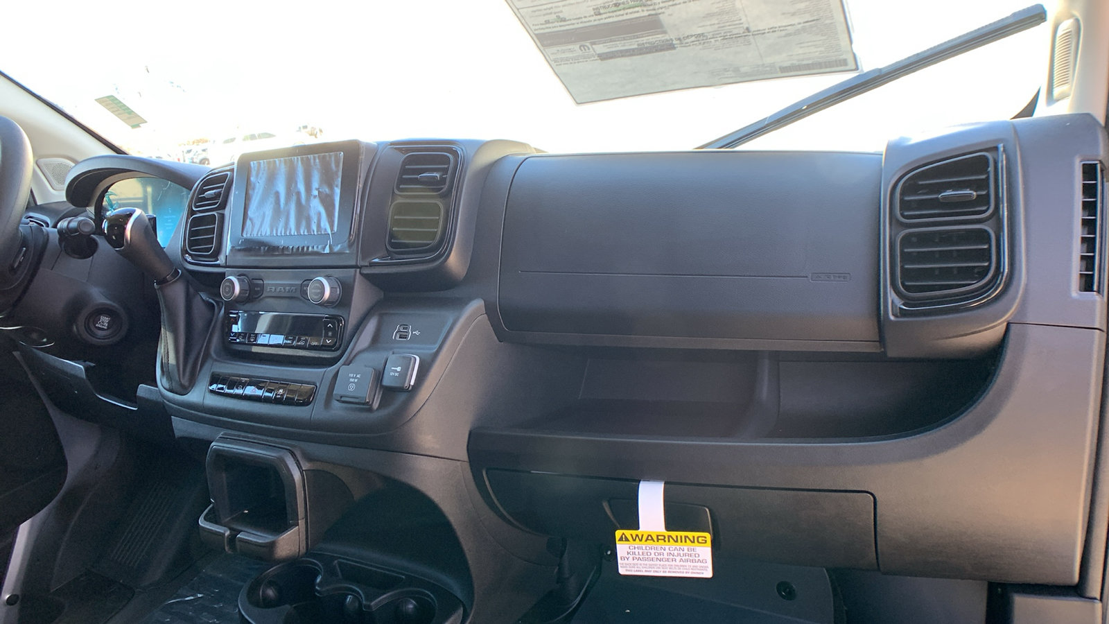 New 2026 RAM ProMaster 1500 w/ Convenience Group FWD image 23