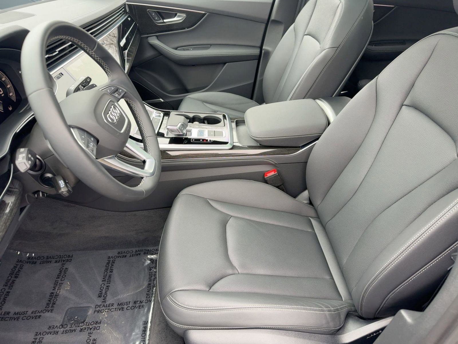 Used 2025 Audi Q7 2.0T Premium Plus w/ Premium Plus Package image 5