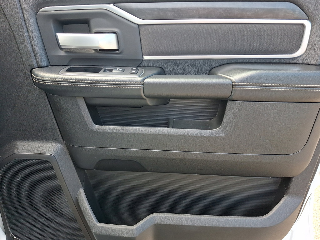 Certified 2024 RAM 2500 Big Horn AWD/4WD image 10