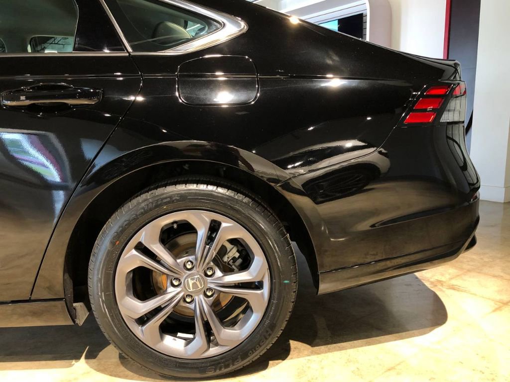 Used 2024 Honda Accord EX-L image 10