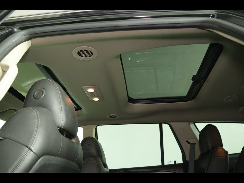 Used 2016 Buick Enclave Leather AWD/4WD image 12