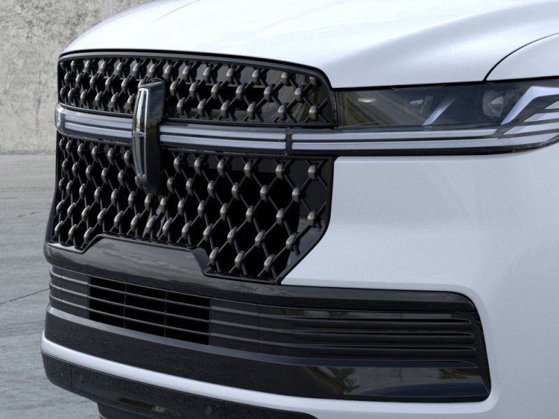 New 2026 Lincoln Navigator Black Label AWD/4WD image 17