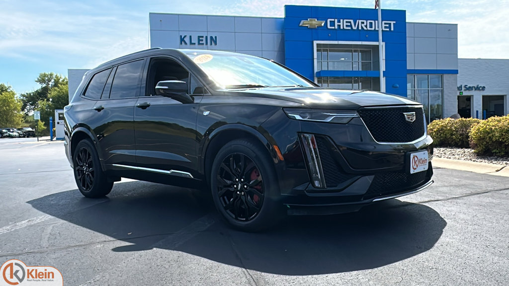 Used 2024 Cadillac XT6 Sport w/ Technology Package