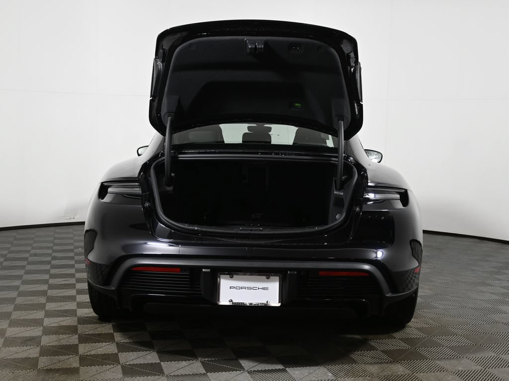 Used 2026 Porsche Taycan 4S AWD/4WD image 42