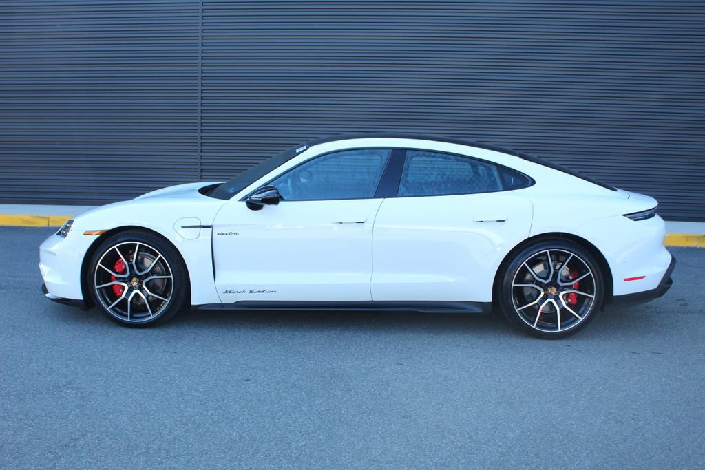 New 2026 Porsche Taycan 4S AWD/4WD image 2