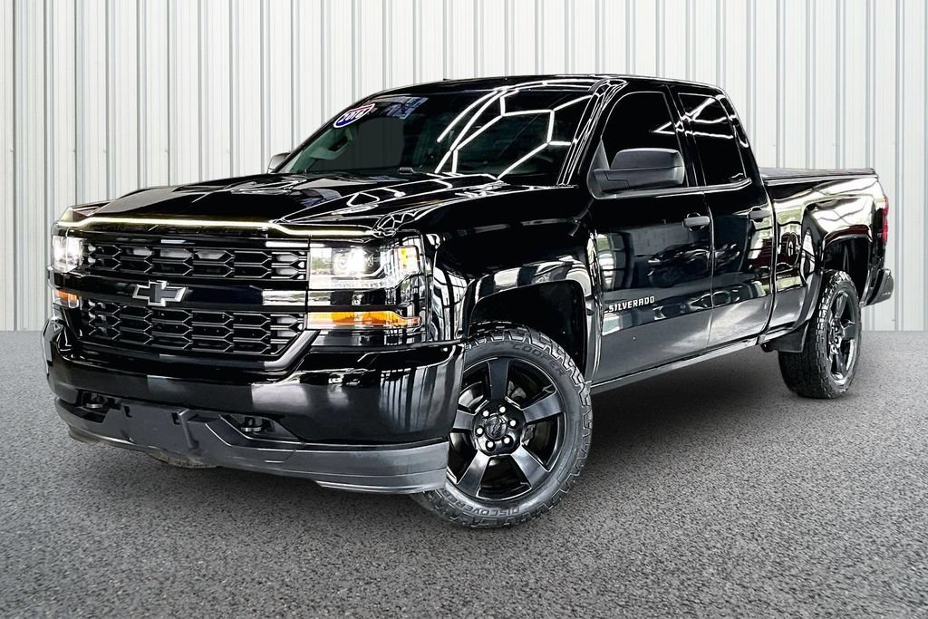 Used 2016 Chevrolet Silverado 1500 Custom w/ Rally 1 Edition AWD/4WD image 3