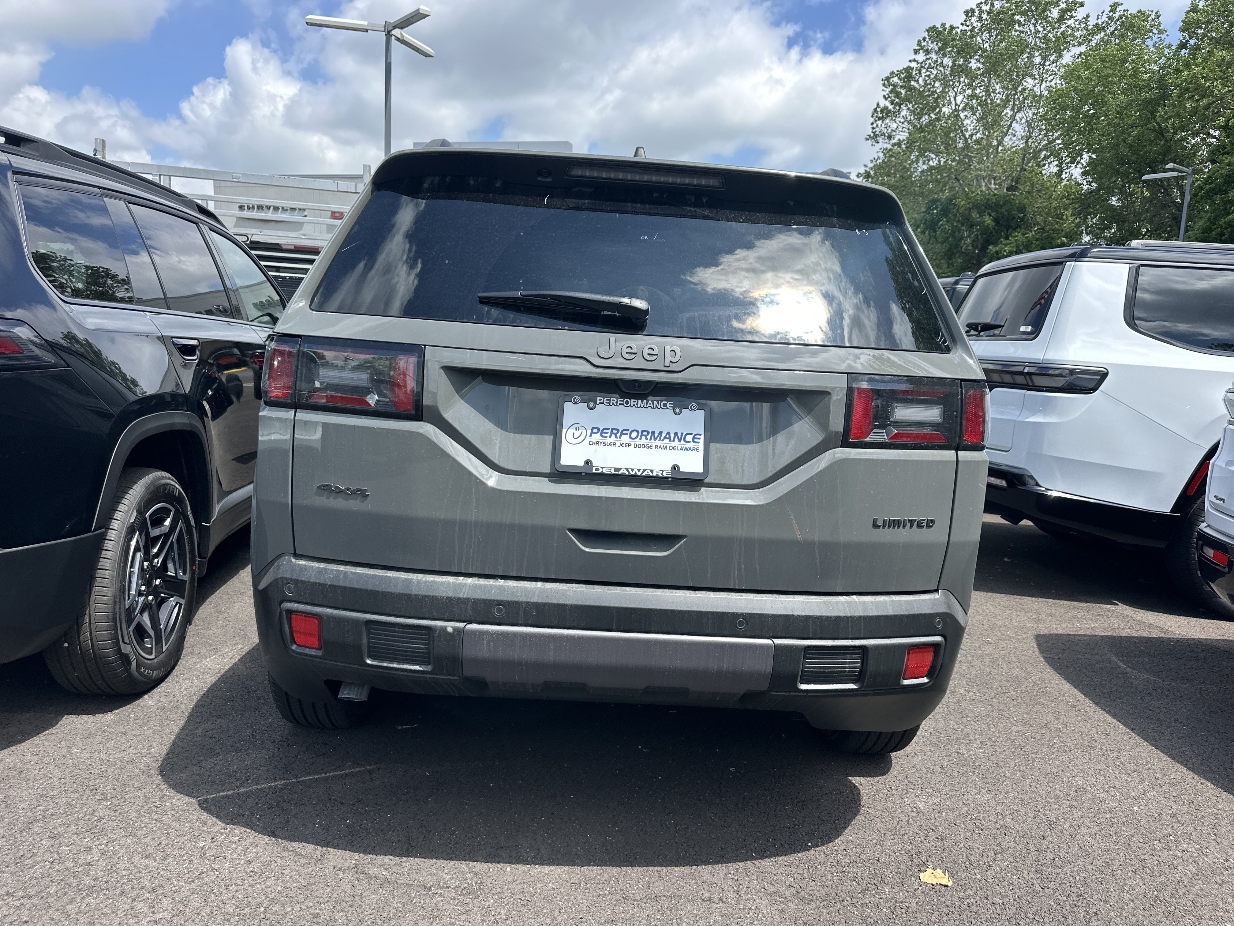 New 2026 Jeep Cherokee Limited AWD/4WD image 14