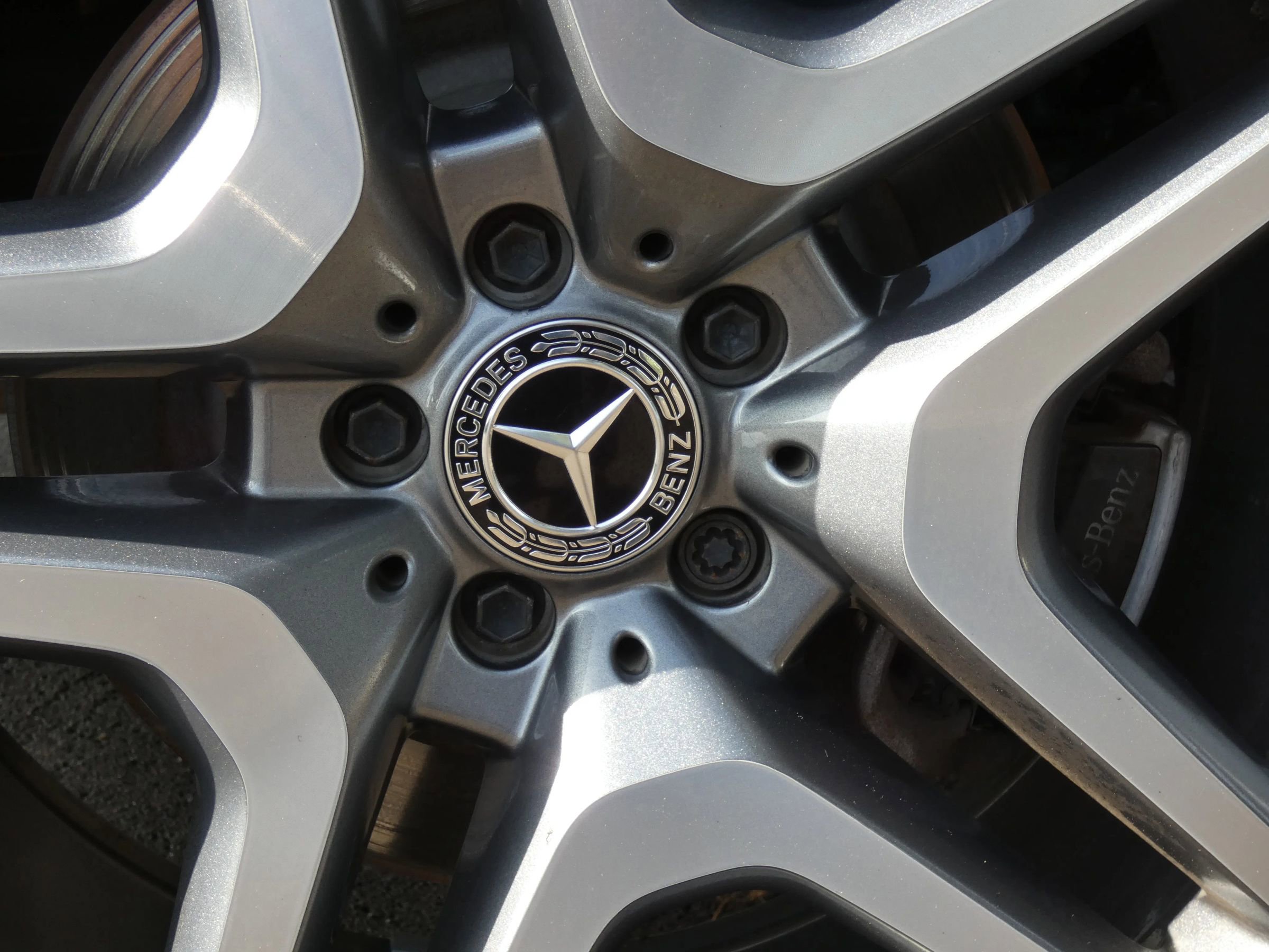 Used 2019 Mercedes-Benz GLS 550 4MATIC image 20