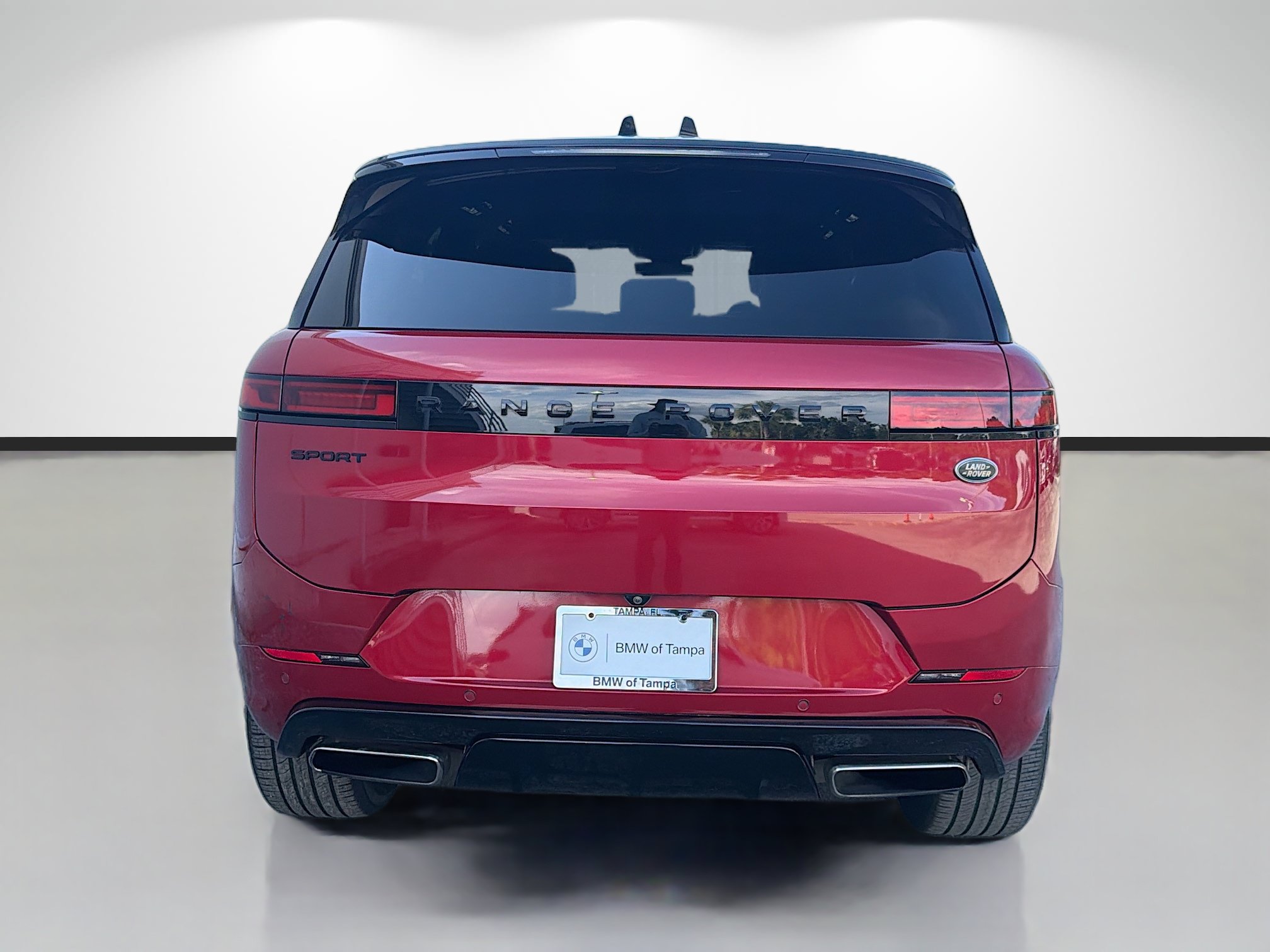 Used 2023 Land Rover Range Rover Sport SE Dynamic AWD/4WD image 4