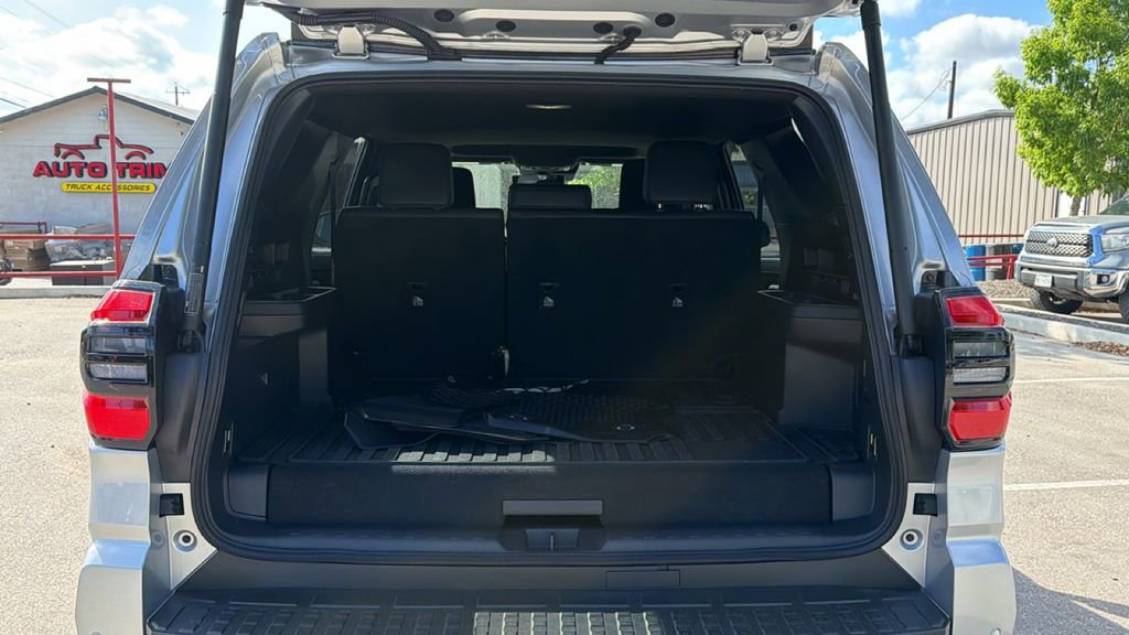 Certified 2025 Toyota 4Runner TRD Off-Road Premium w/ Tow Technology Package image 13