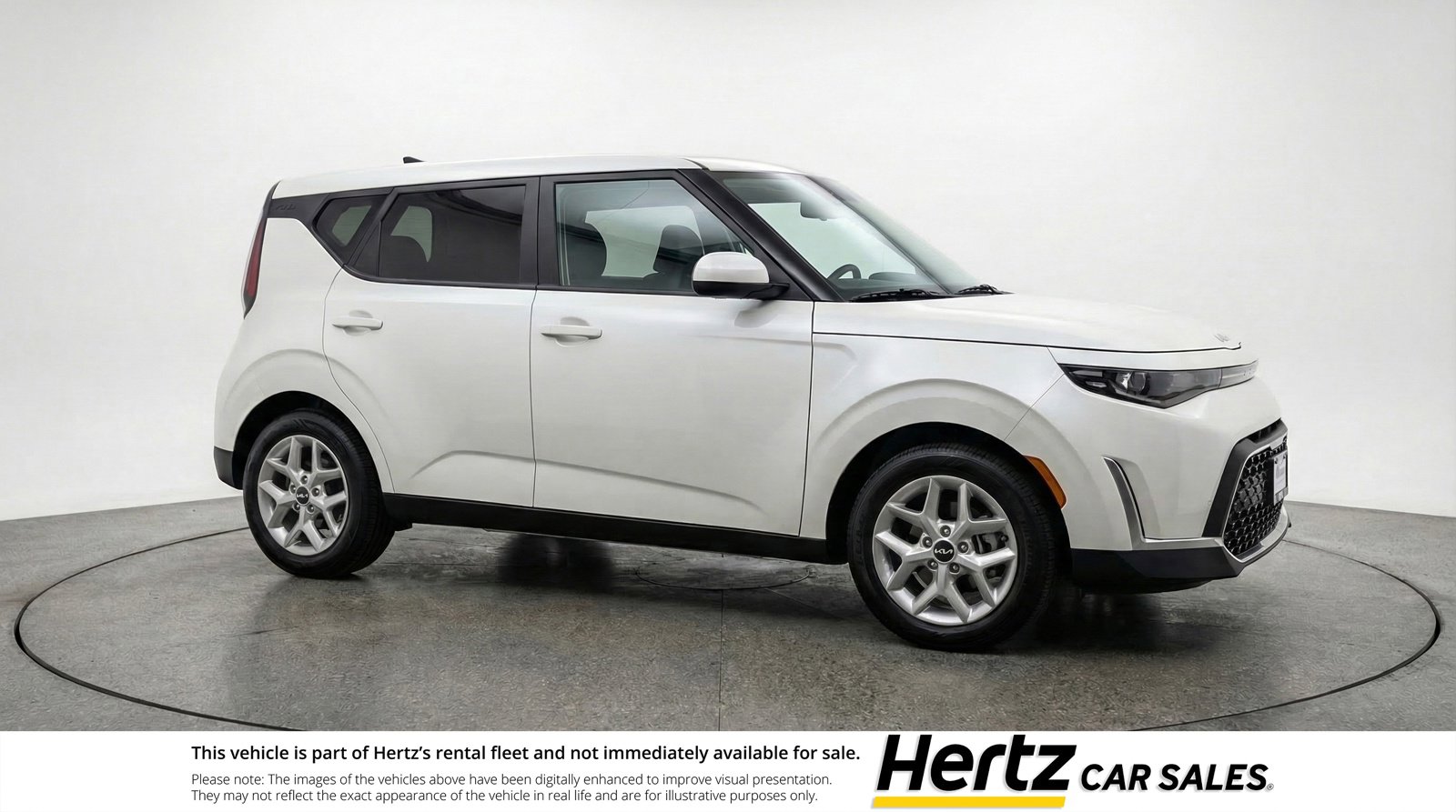 Used 2025 Kia Soul LX w/ LX Technology Package FWD image 1