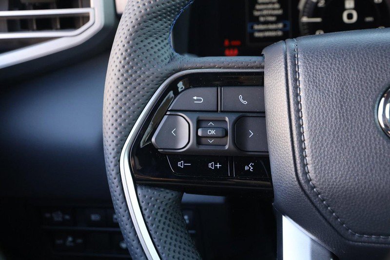 New 2026 Toyota Tundra Platinum image 12