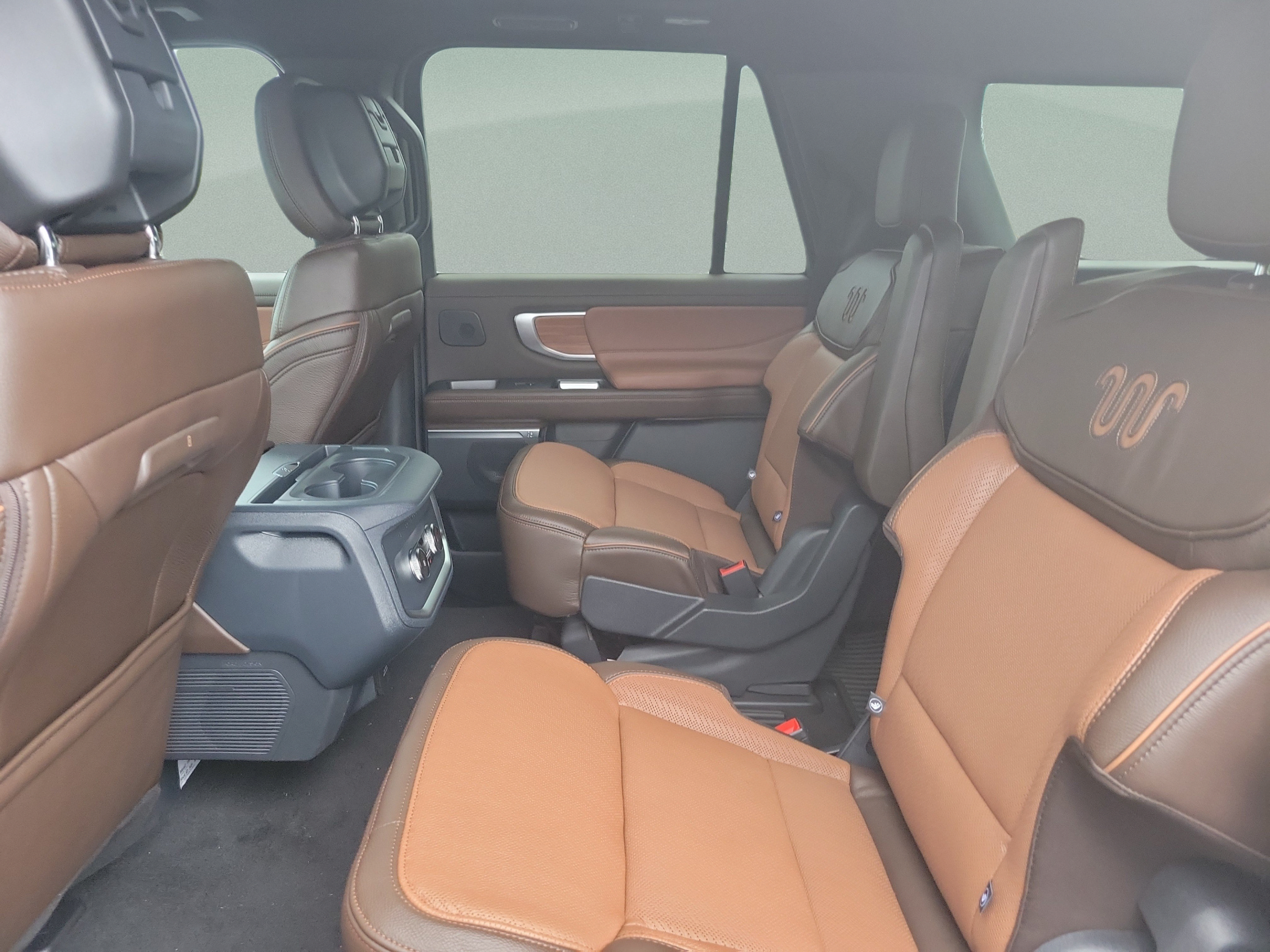 New 2027 Ford Expedition Max King Ranch AWD/4WD image 10