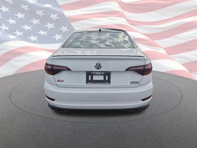 Used 2019 Volkswagen Jetta GLI FWD image 4