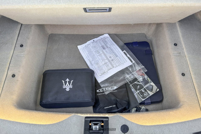 Used 2011 Maserati Quattroporte S RWD image 56