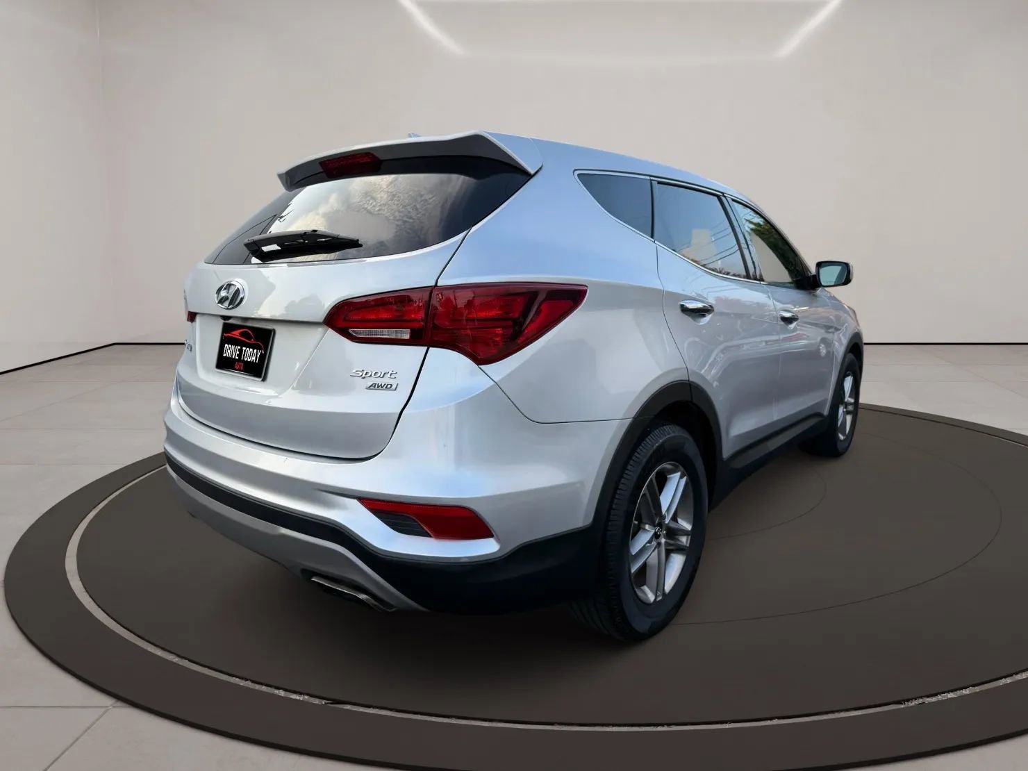 Used 2017 Hyundai Santa Fe Sport image 5