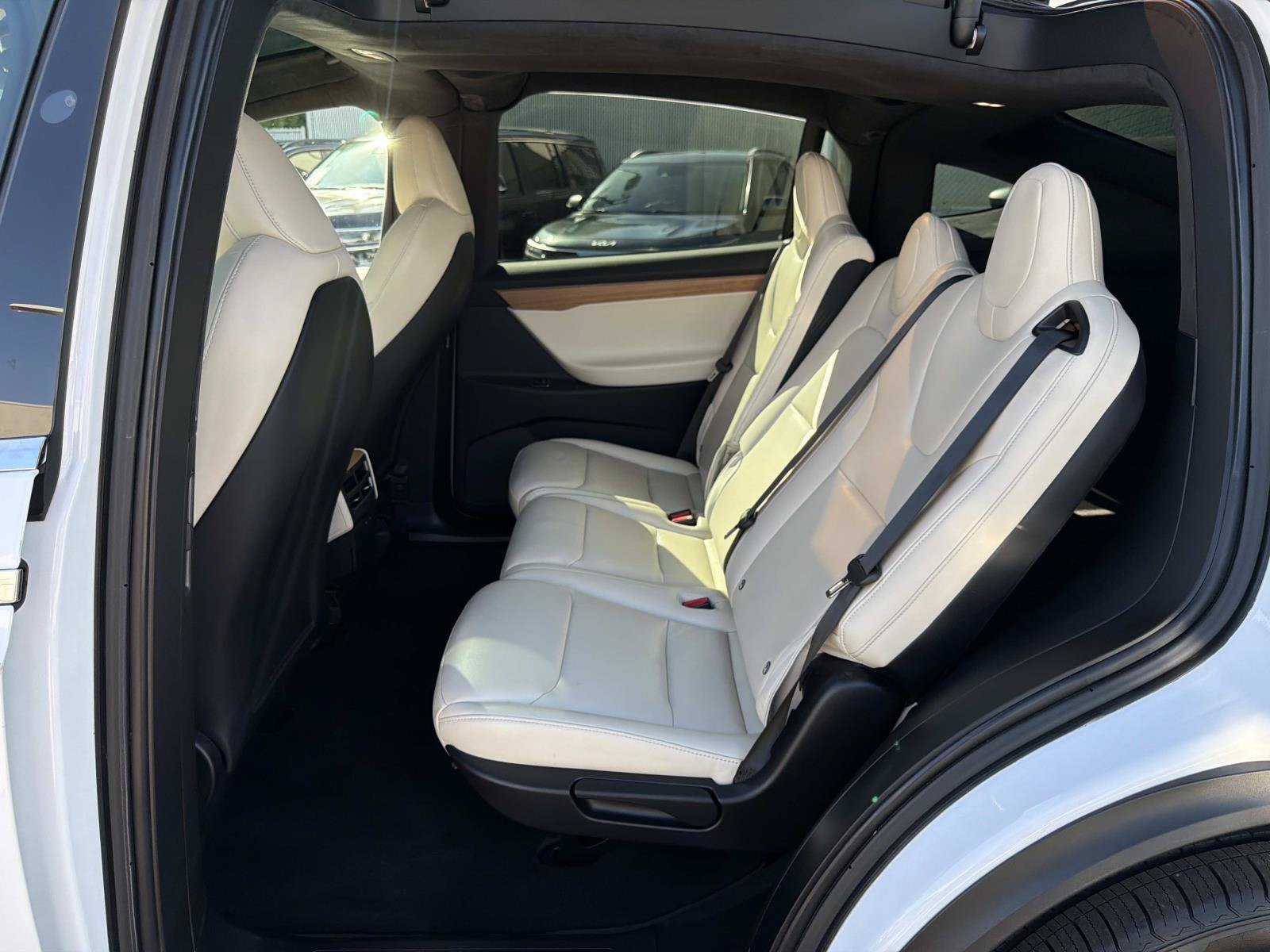 Used 2020 Tesla Model X AWD/4WD image 7