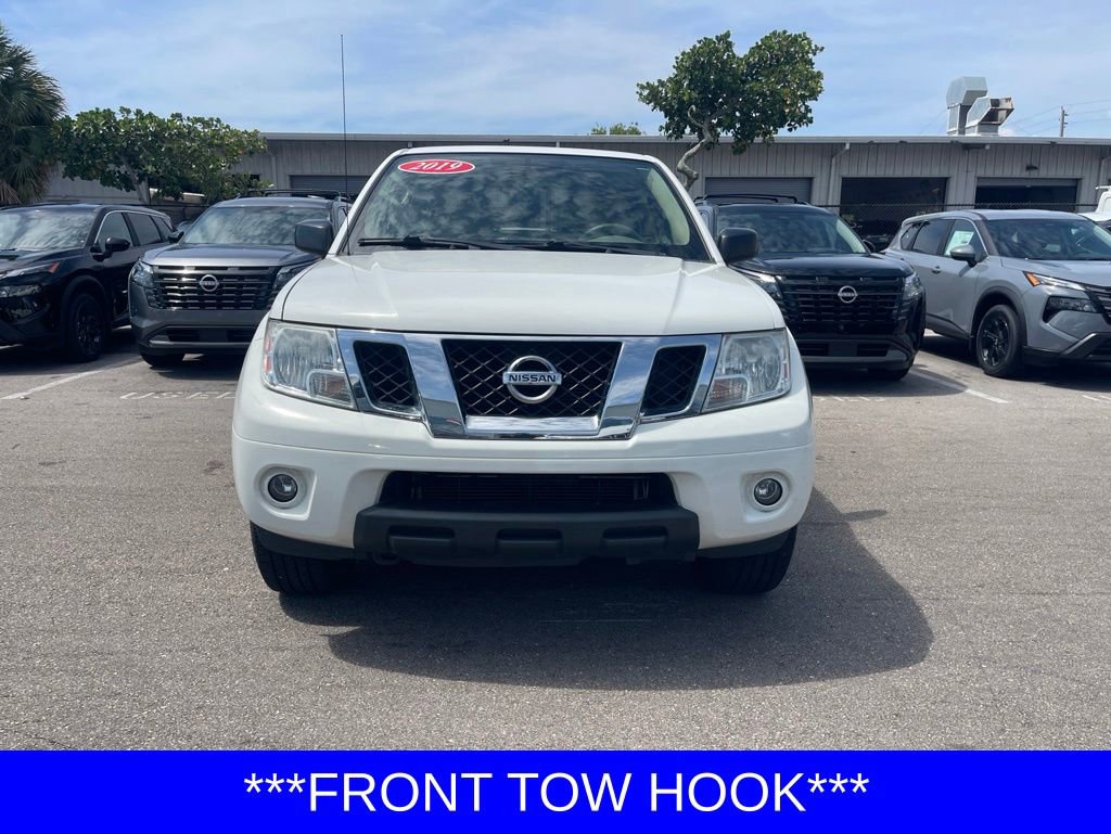 Used 2019 Nissan Frontier SV w/ Value Truck Package AWD/4WD image 3