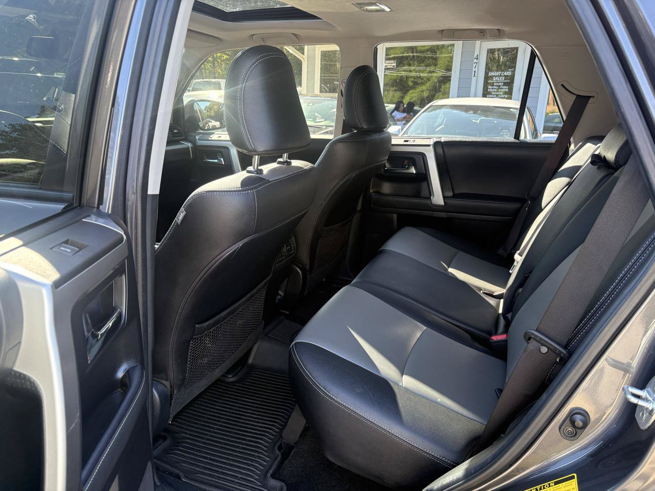 Used 2023 Toyota 4Runner SR5 Premium w/ Moonroof Package RWD image 10