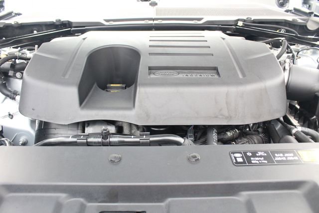 Used 2024 Land Rover Defender 110 S image 3