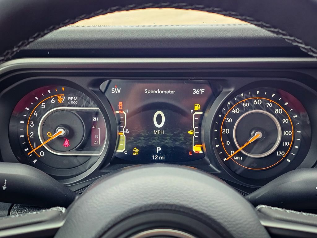 New 2026 Jeep Gladiator Sahara image 14