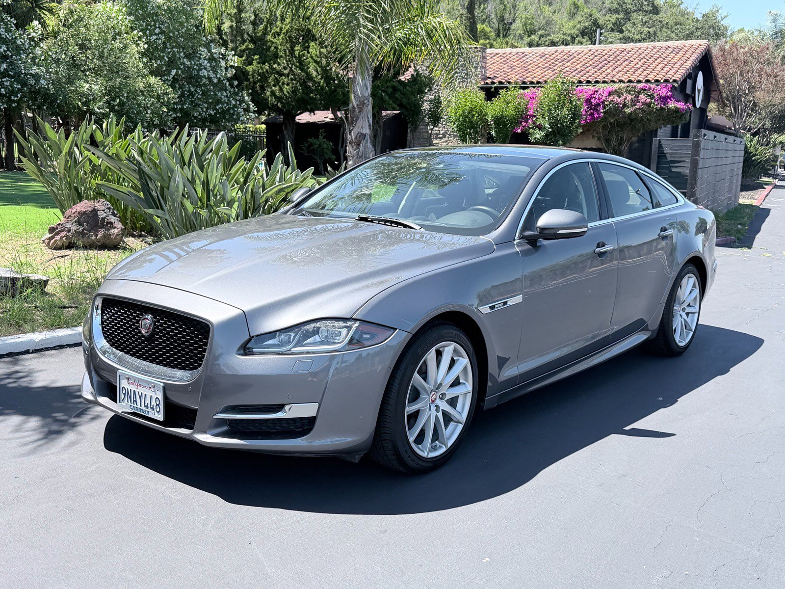 Used 2019 Jaguar XJ R-Sport